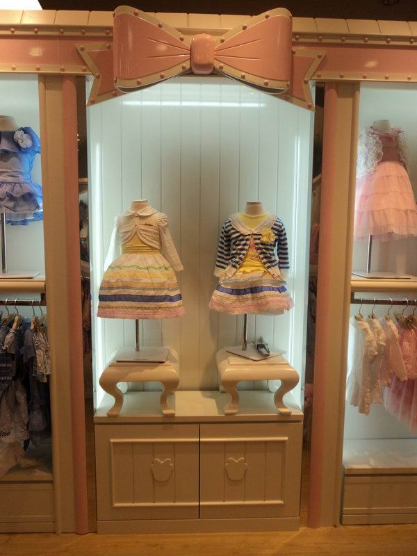 Curlysue 童装店铺